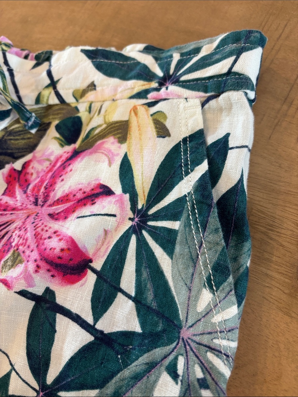 Tommy Bahama Starlight Canyon Linen Floral Pants Small Summer Has Pockets $138 - Picture 3 of 6